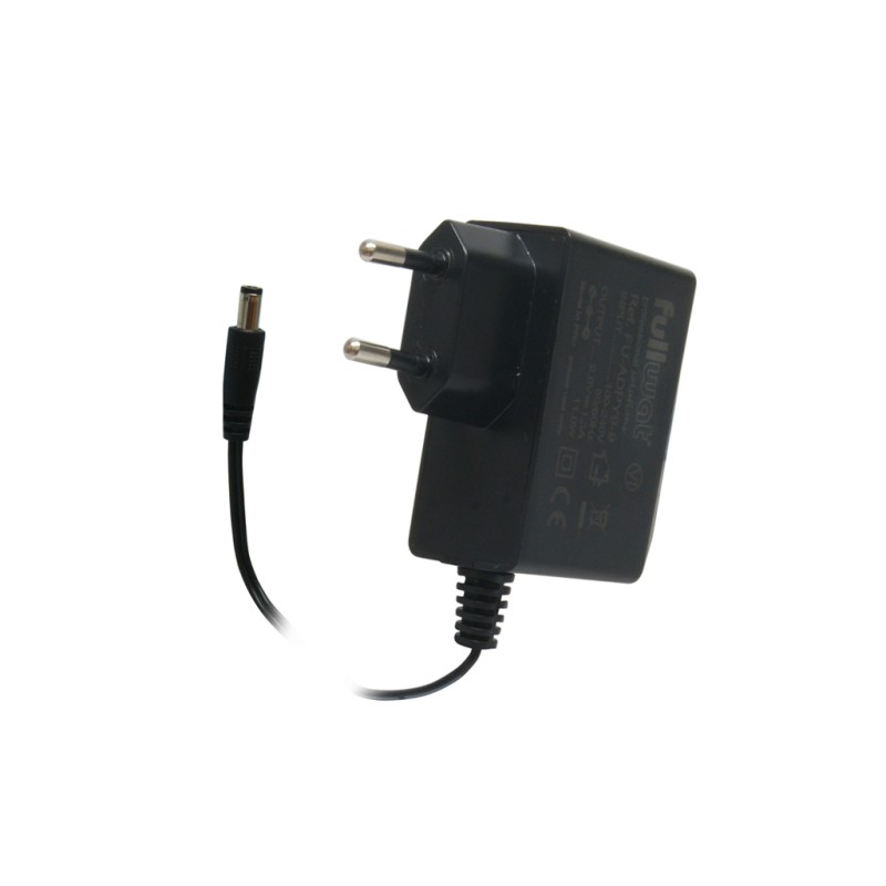 FULLWAT - FU-ADPY9-9. 11,7W AC/DC voltage adapter.  9 Vdc / 1,3A