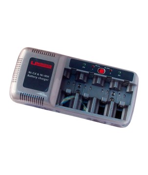 UNIROSS - RC101297. Cargador para baterías de Ni-Cd | Ni-MH. / 0,38A